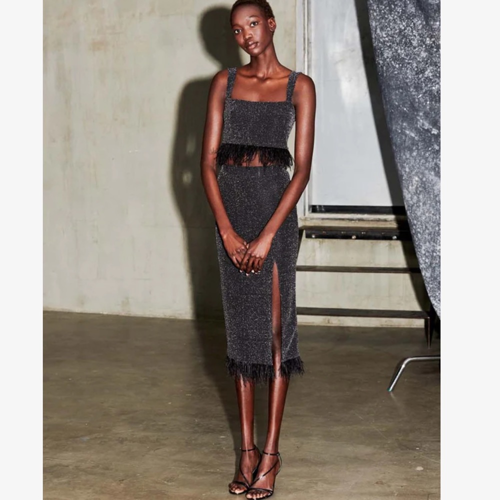 Saylor midi skirt and crop top set with black feather trim and high slit. Size L